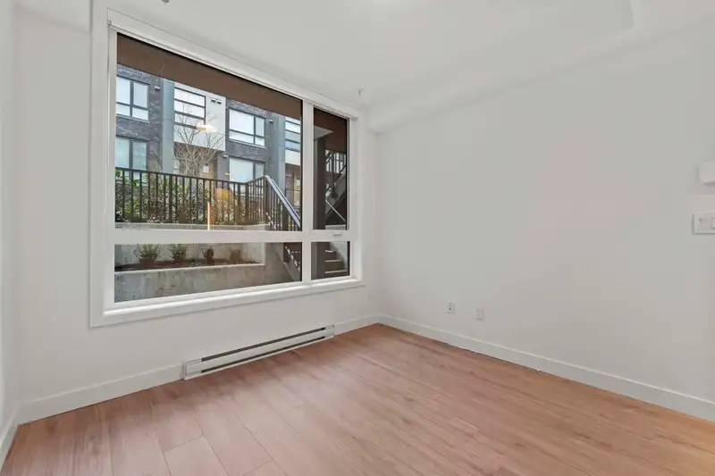 614 6085 IRMIN STREET - photo 3 of 24