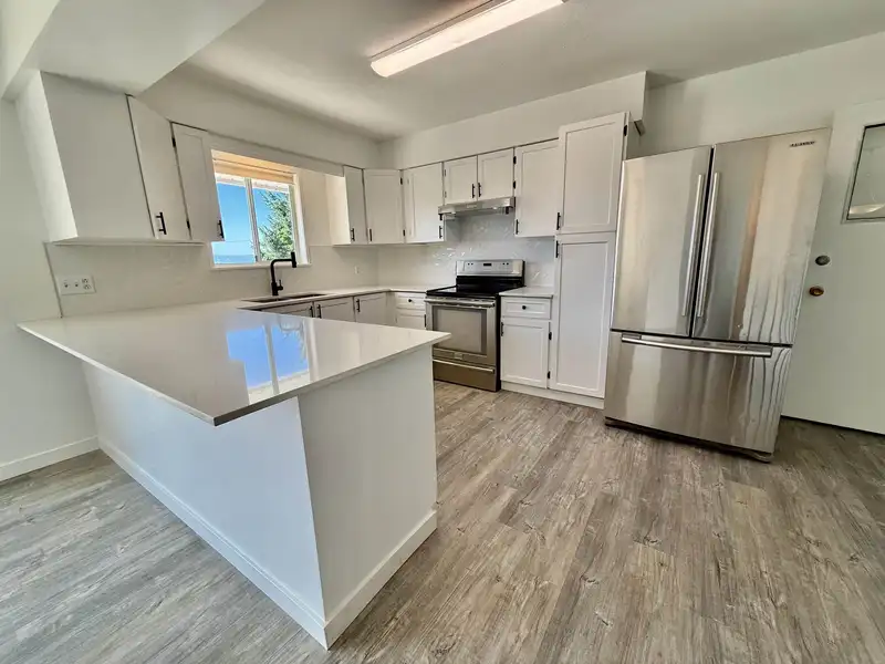 6472 JASPER ROAD - photo 4 of 36