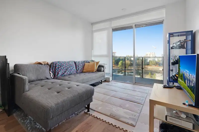 1212 13428 105 AVENUE - photo 2 of 27