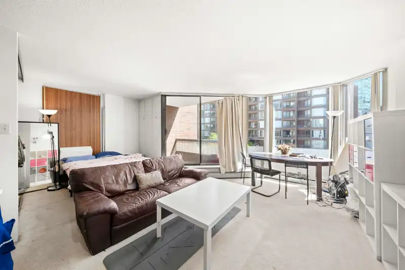 313 1330 BURRARD STREET - photo 1 of 21