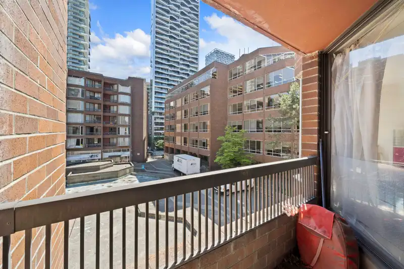 313 1330 BURRARD STREET - photo 4 of 21