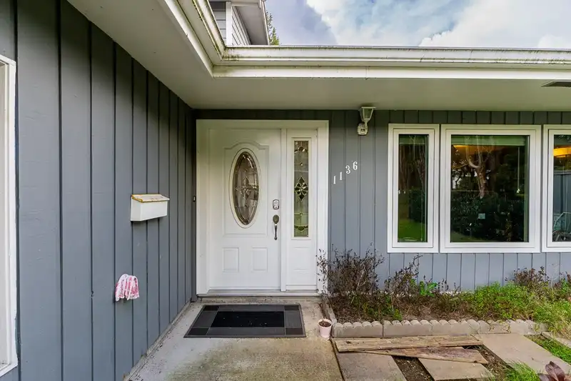 1136 LANSDOWNE DRIVE - photo 2 of 37