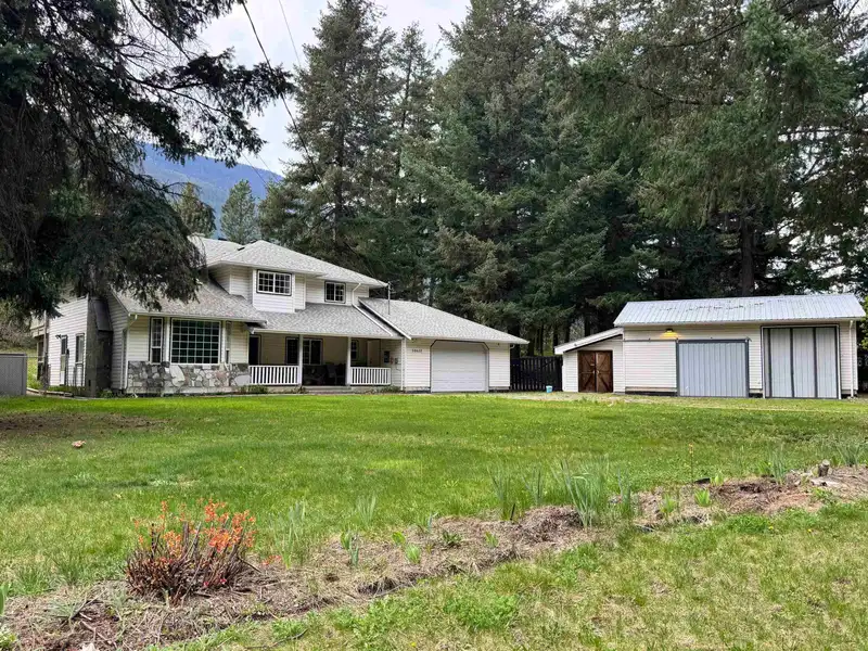50615 SLANZI ROAD - photo 2 of 34