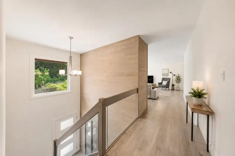3907 BAYRIDGE PLACE - photo 4 of 31