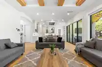 19851 37 AVENUE - thumbnail 9