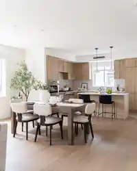 29 9122 KING STREET - thumbnail 8
