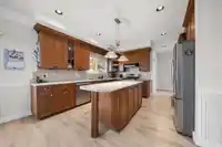 1189 GLADWIN ROAD - thumbnail 15