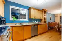 3220 275 STREET - thumbnail 4