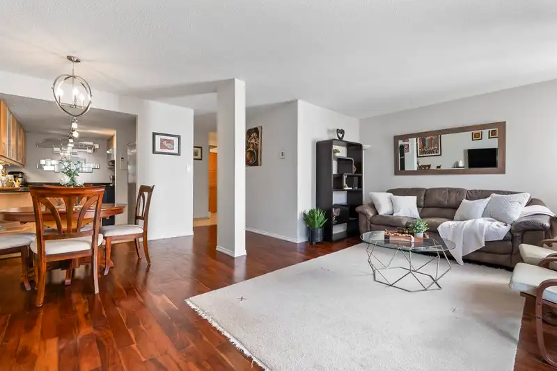 5 7307 MONTECITO DRIVE - photo 4 of 34