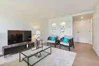 506 2101 MCMULLEN AVENUE - thumbnail 2