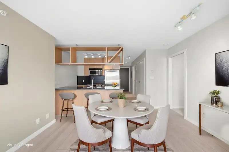 601 1010 RICHARDS STREET - photo 2 of 28