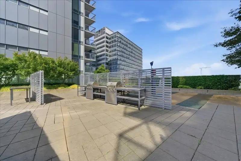 2703 488 SW MARINE DRIVE - photo 4 of 32