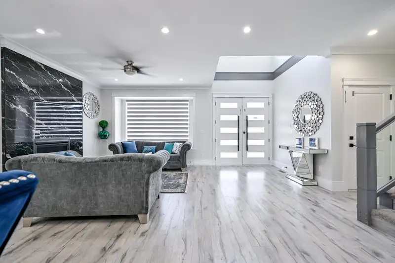 31041 N DEERTRAIL DRIVE - photo 2 of 38