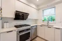 201 6933 ARCOLA STREET - thumbnail 8