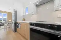 2 3583 HAIDA DRIVE - thumbnail 18