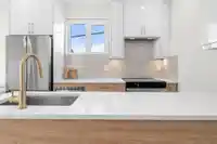 2 3583 HAIDA DRIVE - thumbnail 10
