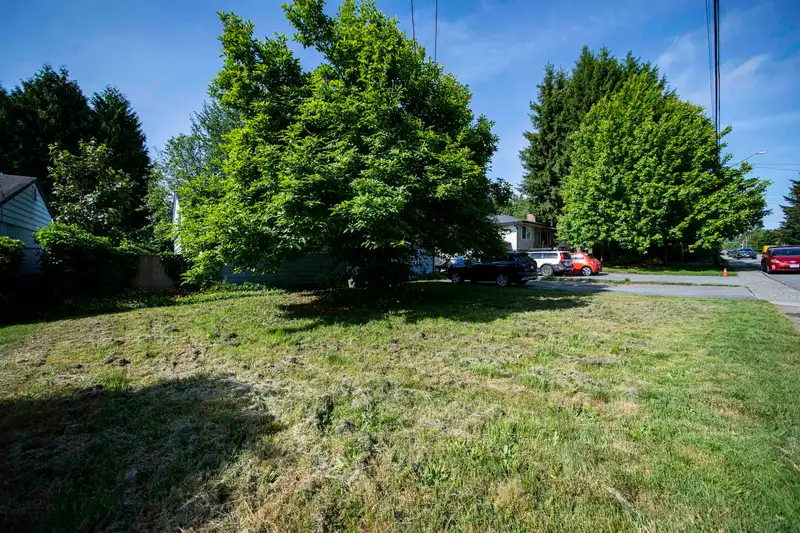 2148 CENTRAL AVENUE - photo 2 of 18