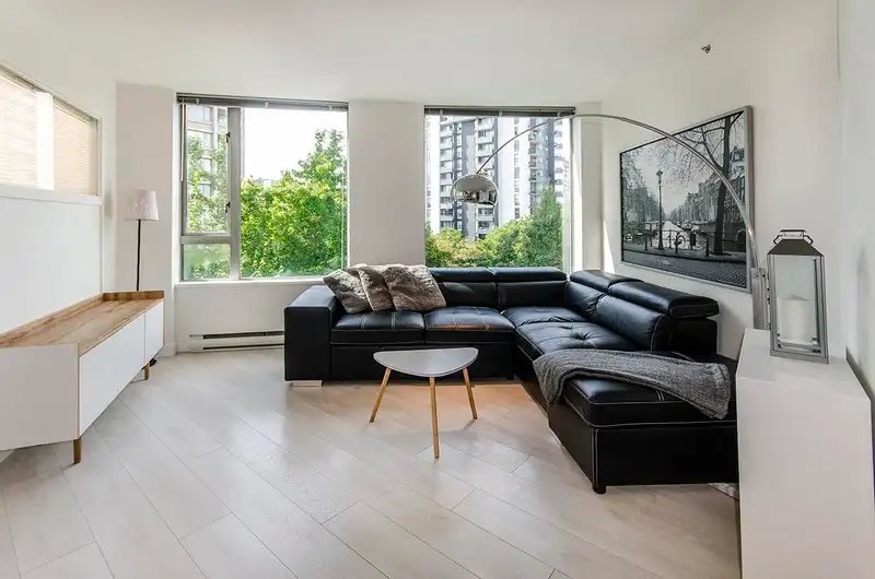 606 1277 NELSON STREET - photo 2 of 25