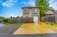 7430 GRAND STREET - thumbnail 3