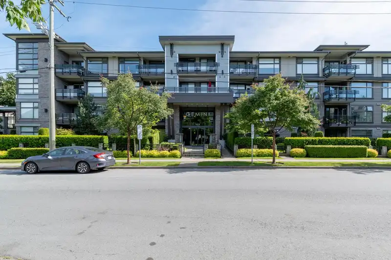 106 15310 17A AVENUE - photo 1 of 25