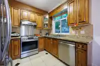 3 7831 BENNETT ROAD - thumbnail 10