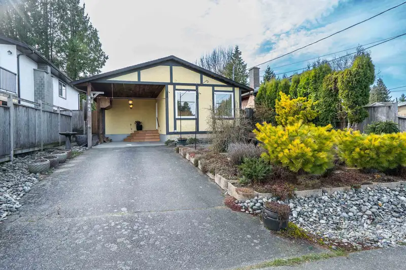 3363 271A STREET - photo 1 of 32