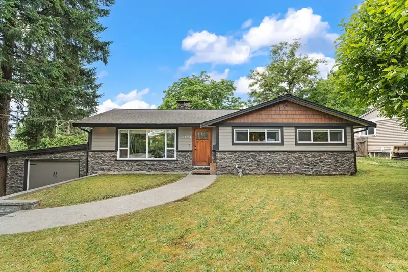 7807 GRAND STREET - photo 1 of 40