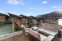 34 8400 ASHLEIGH MCIVOR DRIVE - thumbnail 12