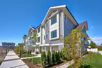 28 1115 ROMA AVENUE - thumbnail 3