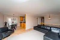 33450 HUGGINS AVENUE - thumbnail 5