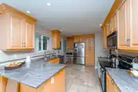 33450 HUGGINS AVENUE - thumbnail 7