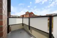114 8 RENAISSANCE SQUARE - thumbnail 23