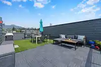 402 505 E 2ND STREET - thumbnail 2