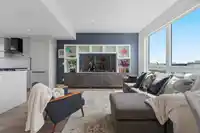 402 505 E 2ND STREET - thumbnail 11