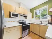 74 6465 184A STREET - thumbnail 11