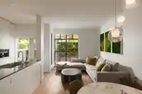 106 2688 VINE STREET - thumbnail 4