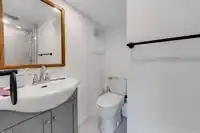 2317 KINGS AVENUE - thumbnail 15