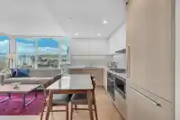 1604 308 ALDERSON AVENUE - thumbnail 4