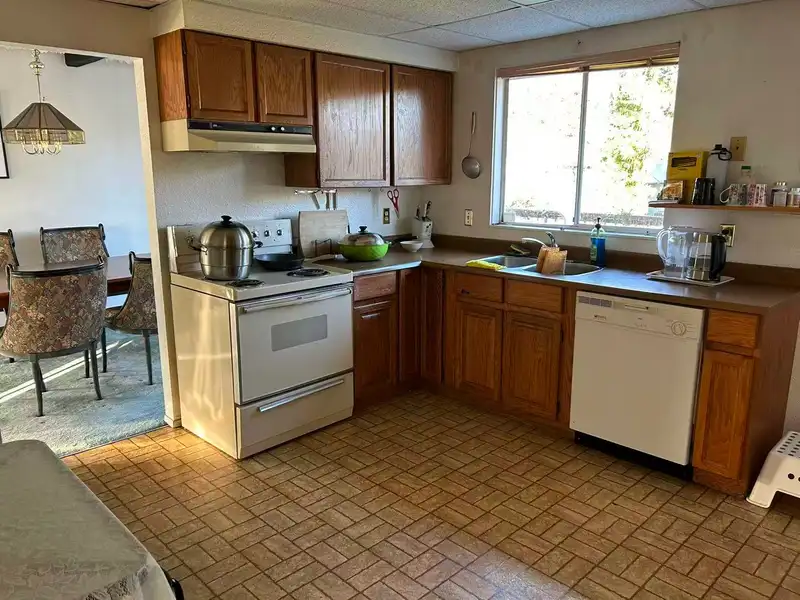 7151 FRANCIS ROAD - photo 4 of 11