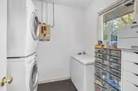825 W 20TH STREET - thumbnail 18