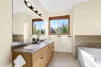 22 24185 106B AVENUE - thumbnail 15