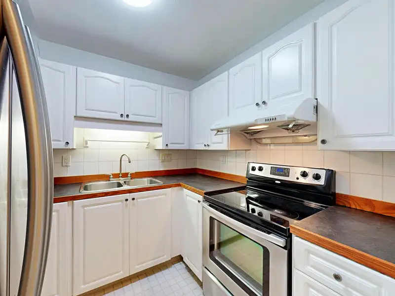 8 8500 ANDERSON ROAD - photo 3 of 23