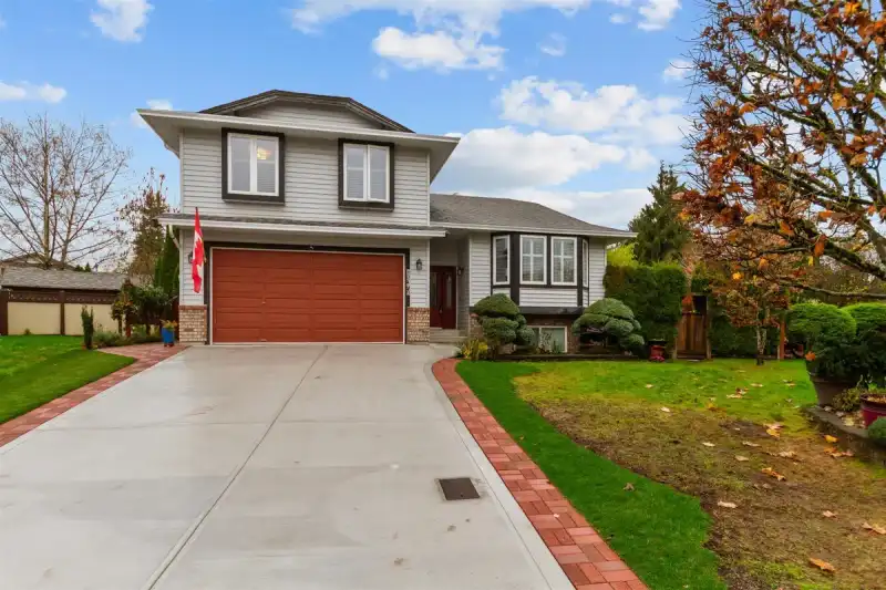 12193 LINDSAY PLACE - photo 1 of 26