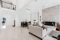 977 164 STREET - thumbnail 5