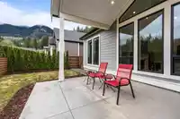 88 1880 COLUMBIA VALLEY ROAD - thumbnail 29