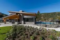 88 1880 COLUMBIA VALLEY ROAD - thumbnail 31