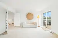 2372 KINGS AVENUE - thumbnail 20