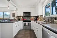 4851 55B STREET - thumbnail 2