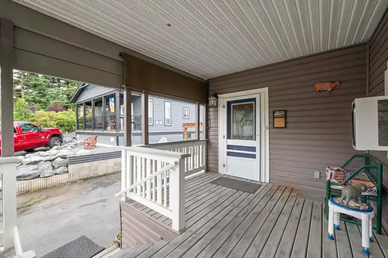 13 27111 0 AVENUE - photo 4 of 36