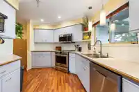 304 20140 56 AVENUE - thumbnail 11